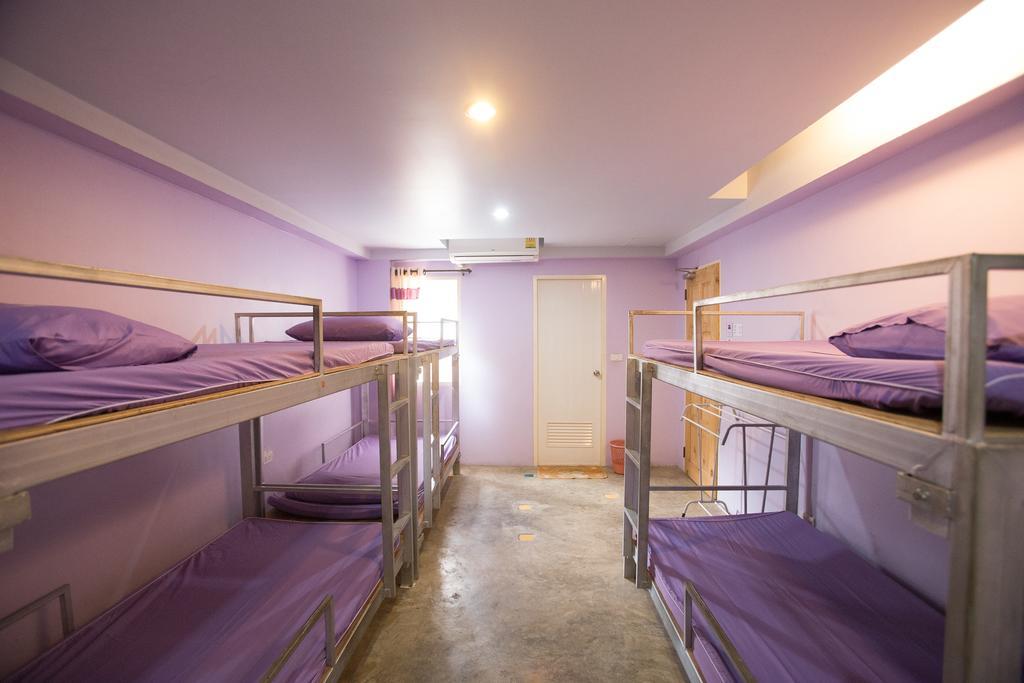 Отель Dozy Lamoon House Чиангмай Экстерьер фото