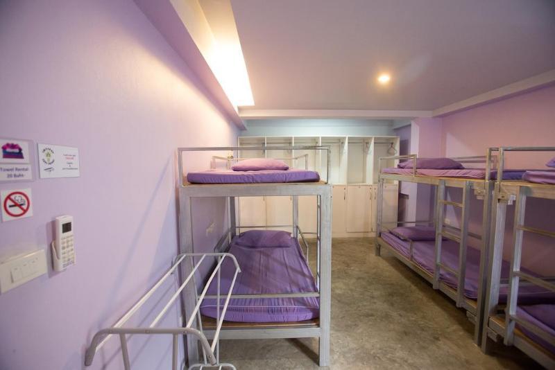 Отель Dozy Lamoon House Чиангмай Экстерьер фото