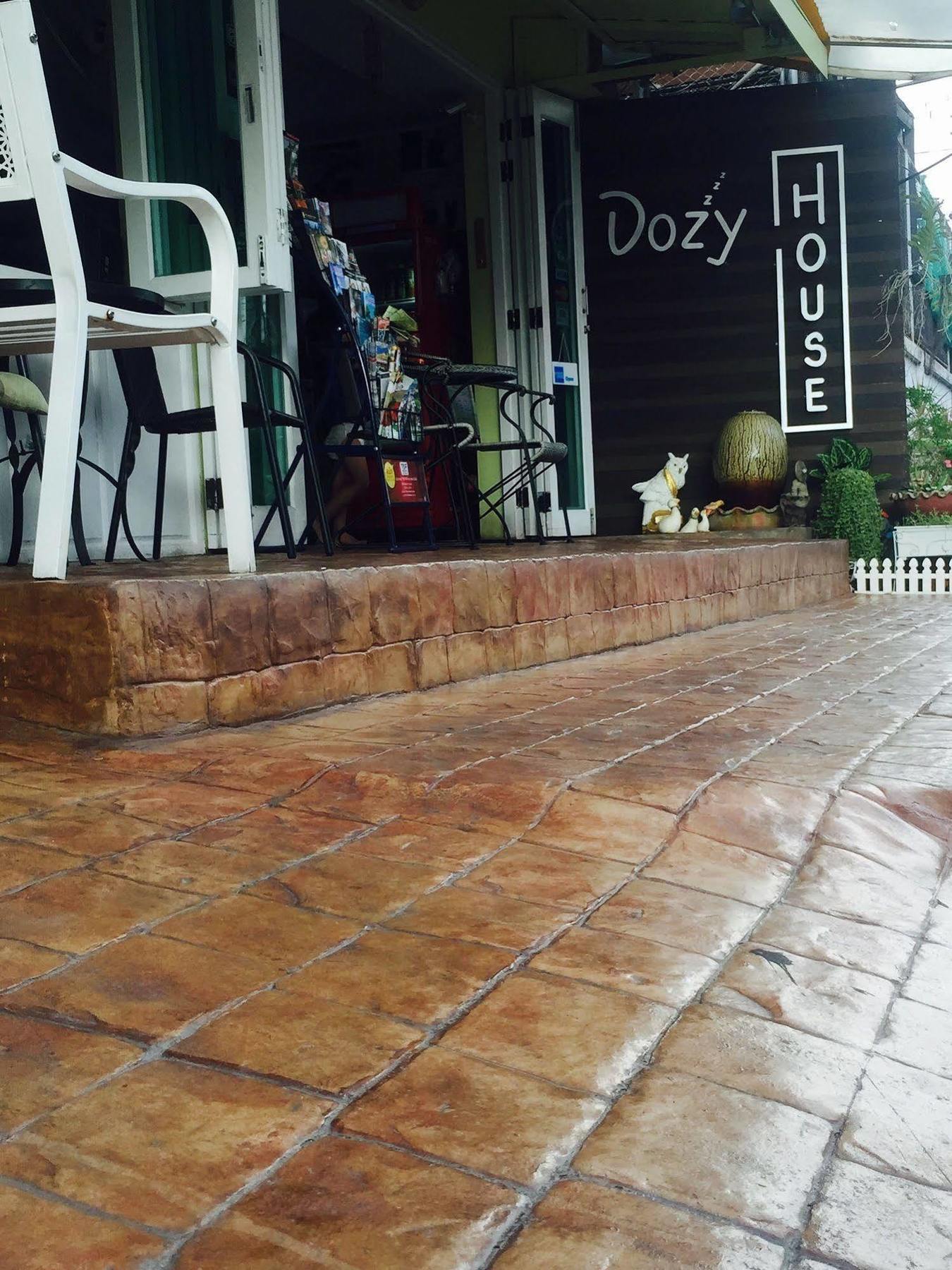 Отель Dozy Lamoon House Чиангмай Экстерьер фото